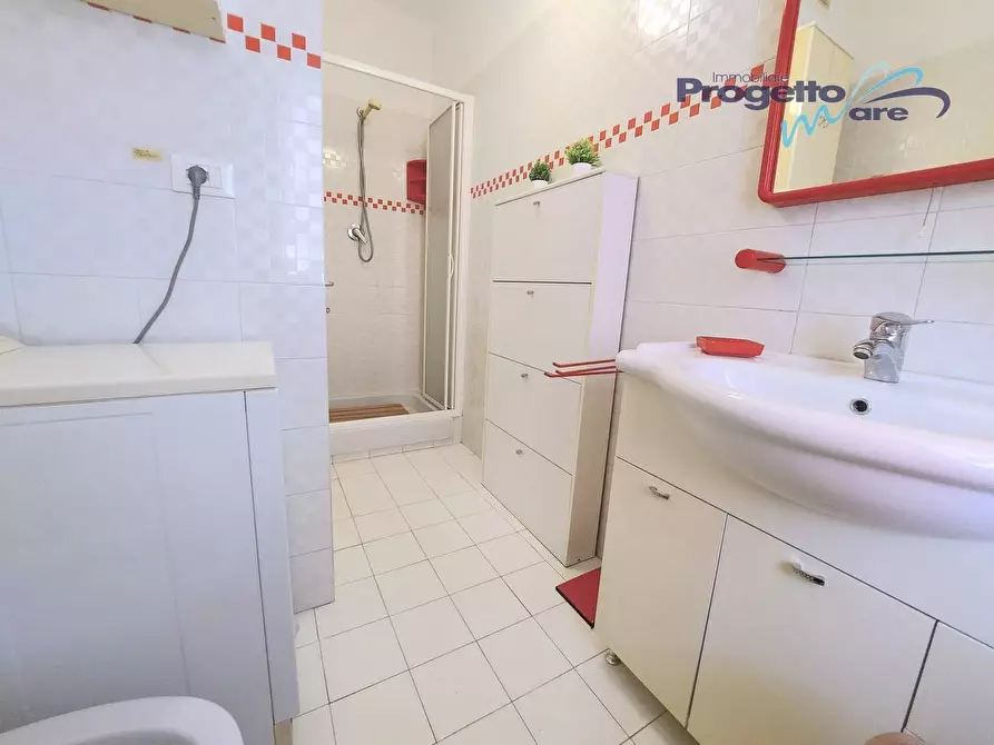 Immagine 23 di Appartamento in vendita  a Pietra Ligure