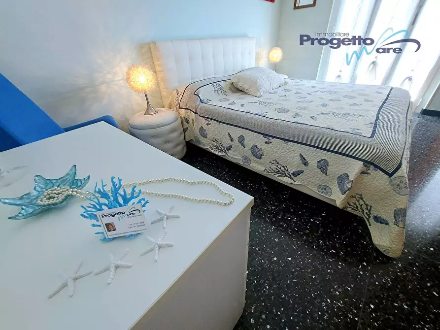 Immagine 27 di Appartamento in vendita  a Pietra Ligure