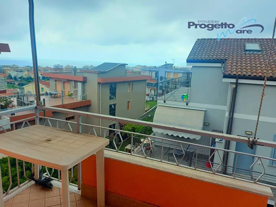 Immagine 11 di Appartamento in vendita  a Pietra Ligure