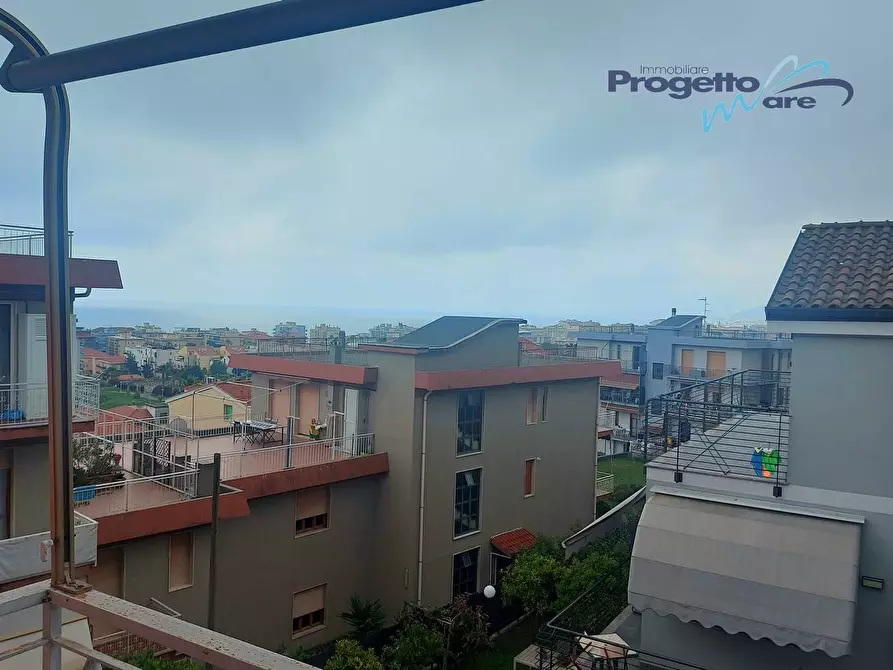Immagine 12 di Appartamento in vendita  a Pietra Ligure
