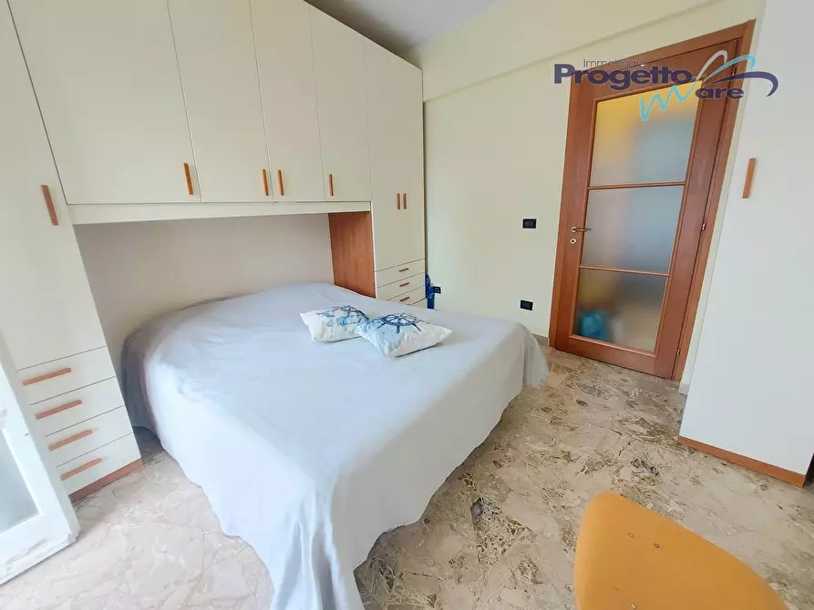 Immagine 24 di Appartamento in vendita  a Pietra Ligure
