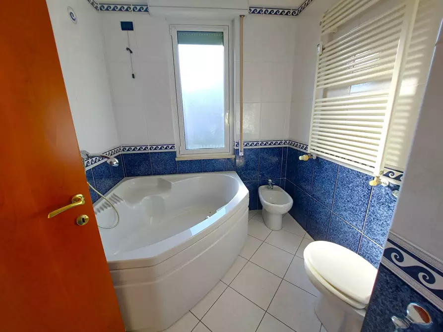 Immagine 5 di Appartamento in vendita  in via matteotti a Borgio Verezzi