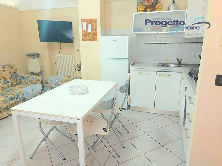 Immagine 6 di Appartamento in vendita  a Pietra Ligure