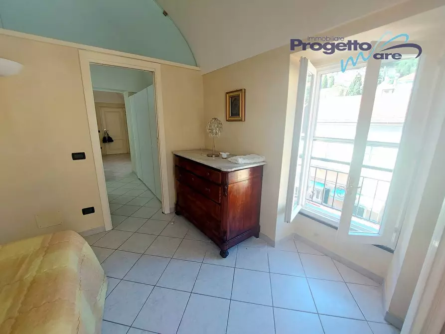 Immagine 10 di Appartamento in vendita  a Pietra Ligure