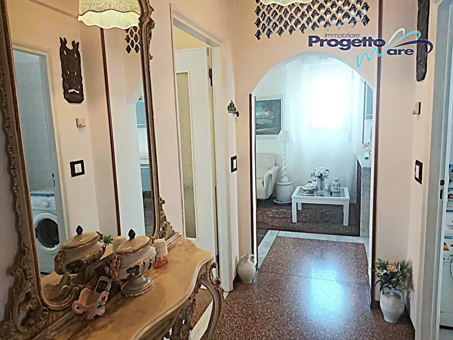 Immagine 16 di Appartamento in vendita  a Pietra Ligure