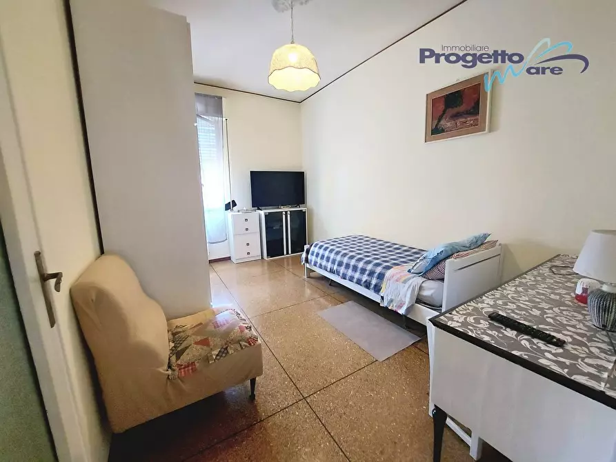 Immagine 11 di Appartamento in vendita  a Pietra Ligure