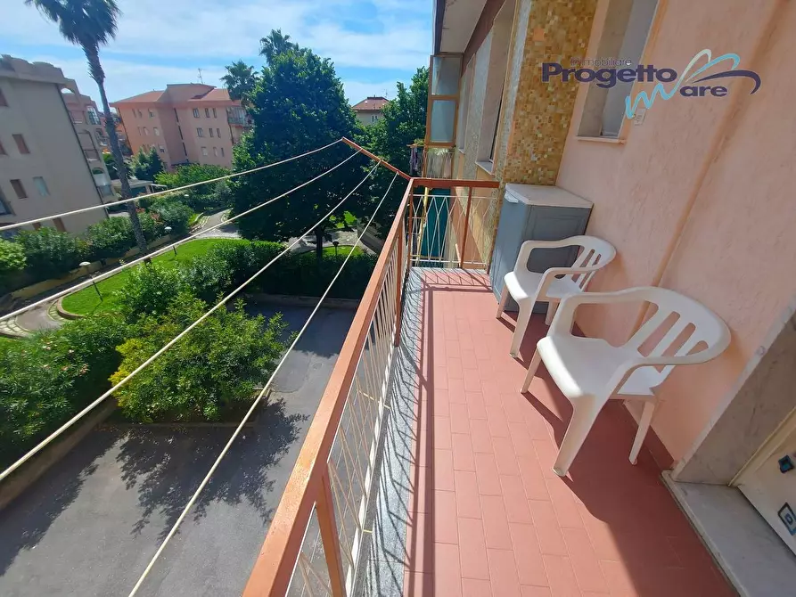 Immagine 15 di Appartamento in vendita  a Pietra Ligure