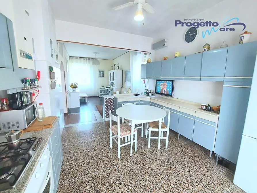 Immagine 6 di Appartamento in vendita  a Pietra Ligure