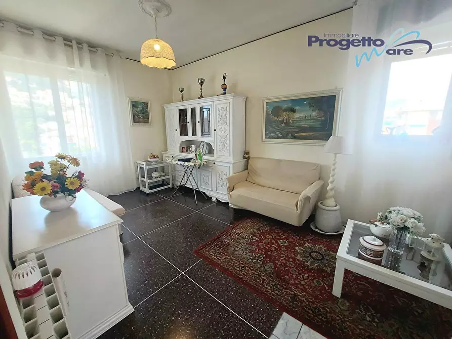 Immagine 25 di Appartamento in vendita  a Pietra Ligure