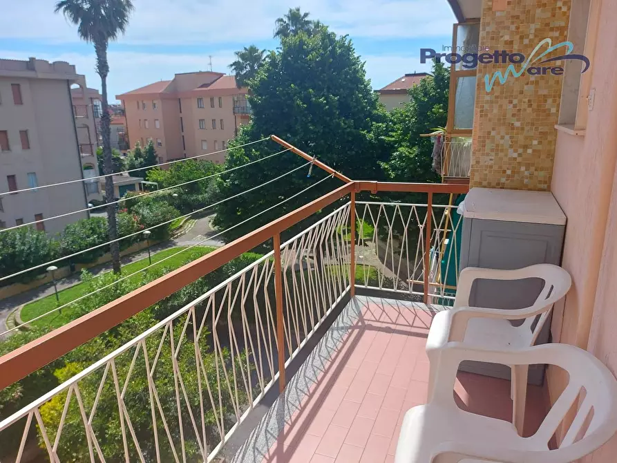 Immagine 46 di Appartamento in vendita  a Pietra Ligure
