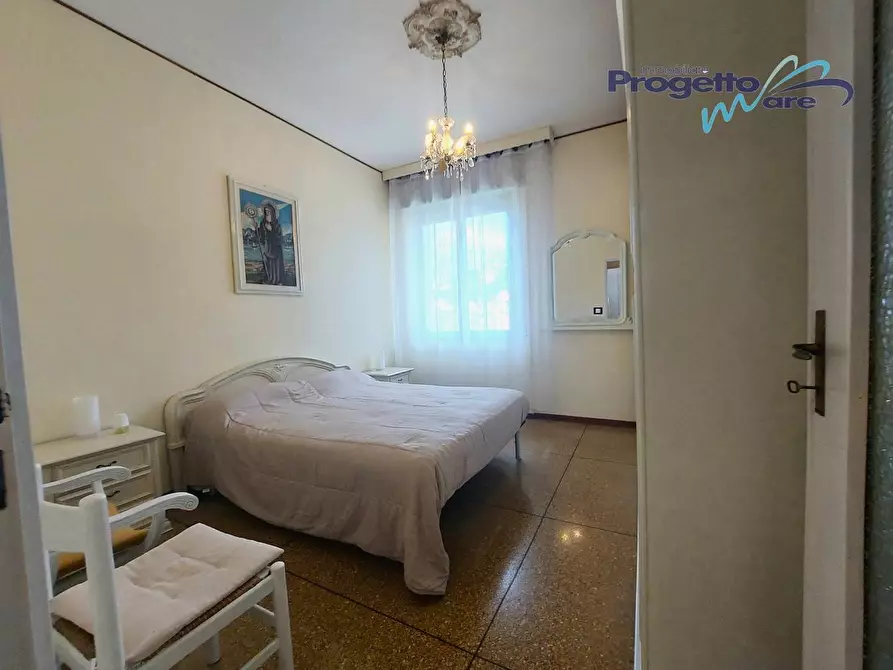 Immagine 49 di Appartamento in vendita  a Pietra Ligure