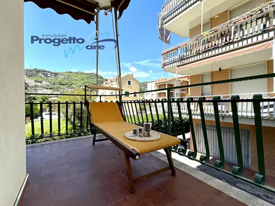 Immagine 15 di Appartamento in vendita  in Via Piani a Pietra Ligure