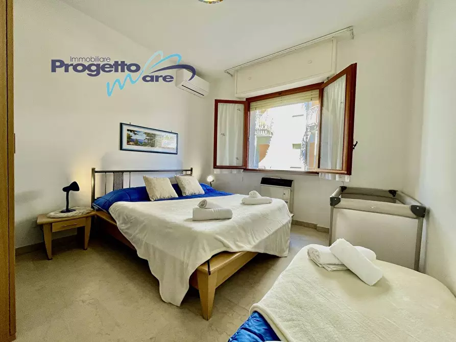Immagine 5 di Appartamento in vendita  in Via Piani a Pietra Ligure