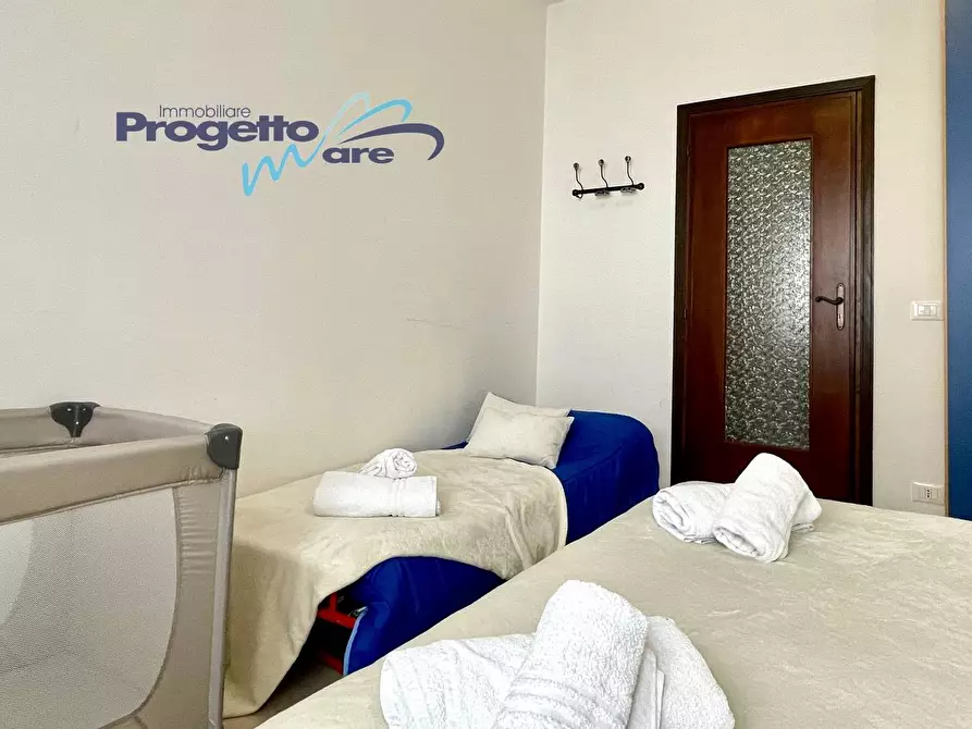 Immagine 24 di Appartamento in vendita  in Via Piani a Pietra Ligure