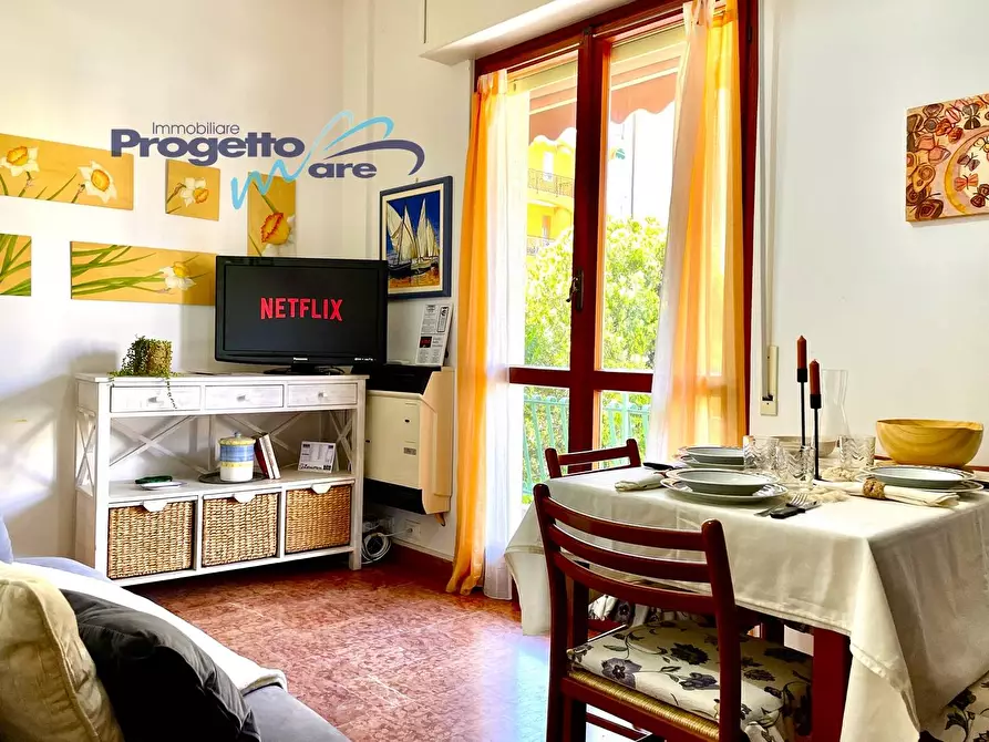 Immagine 9 di Appartamento in vendita  in Via Piani a Pietra Ligure