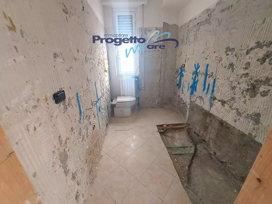 Immagine 16 di Appartamento in vendita  in corso Italia 17 a Pietra Ligure