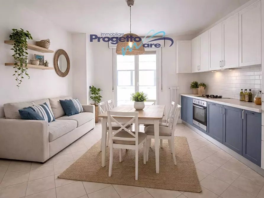 Immagine 3 di Appartamento in vendita  in corso Italia 17 a Pietra Ligure