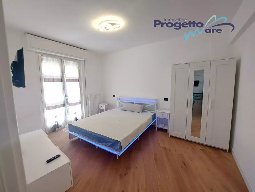Immagine 11 di Appartamento in vendita  a Pietra Ligure
