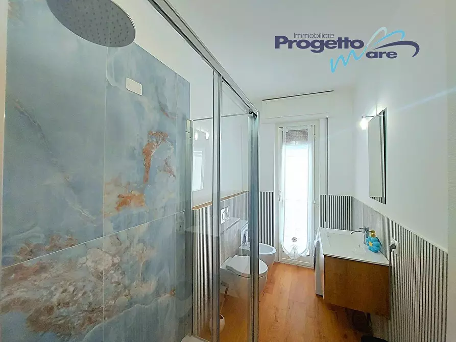Immagine 16 di Appartamento in vendita  a Pietra Ligure