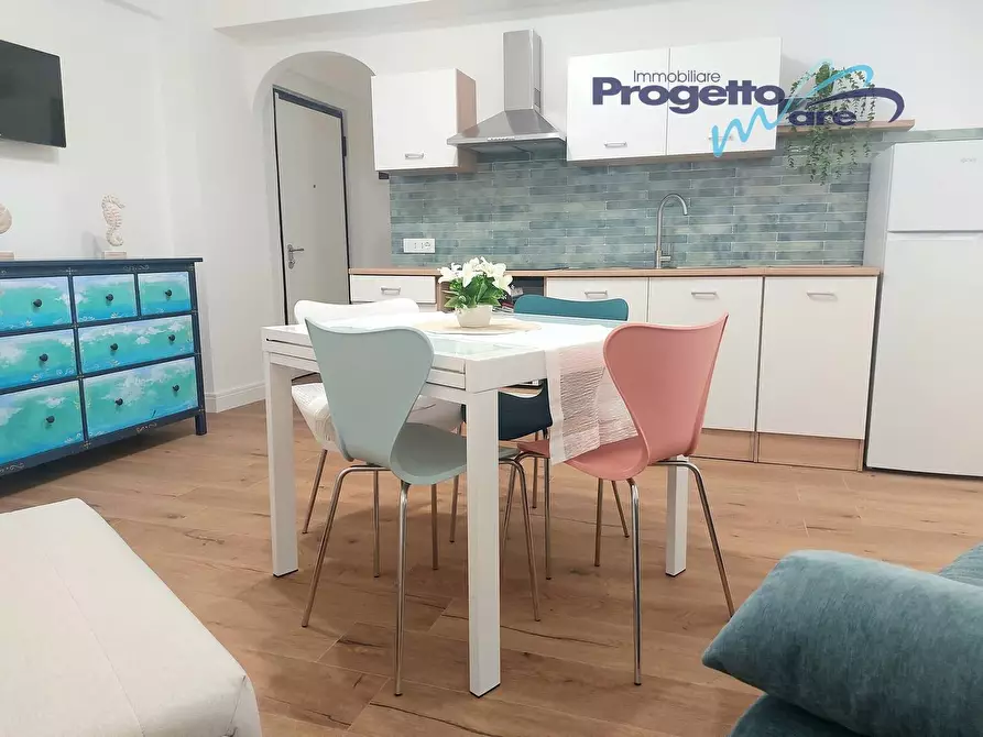 Immagine 6 di Appartamento in vendita  a Pietra Ligure