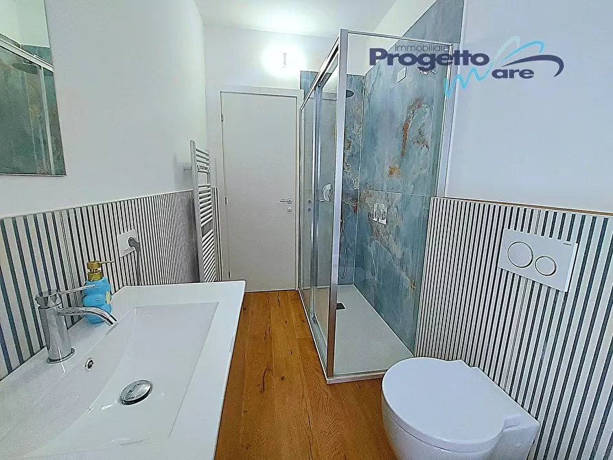 Immagine 4 di Appartamento in vendita  a Pietra Ligure