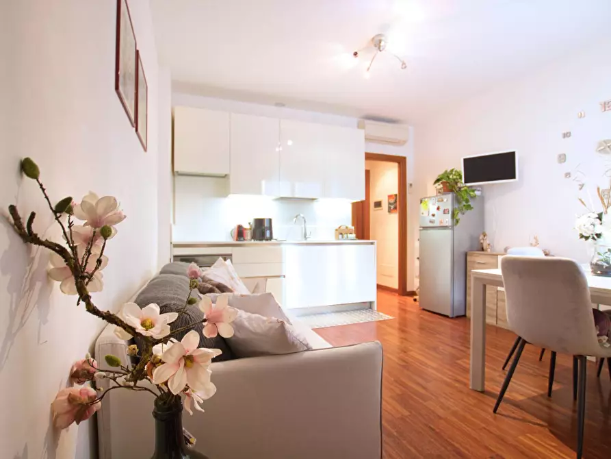 Immagine 7 di Appartamento in vendita  in via Privata grotta a Giustenice
