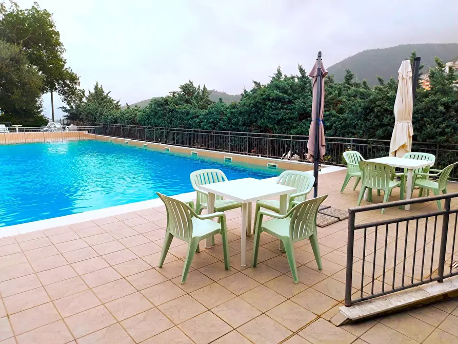 Immagine 10 di Villa in vendita  in ranzi a Giustenice