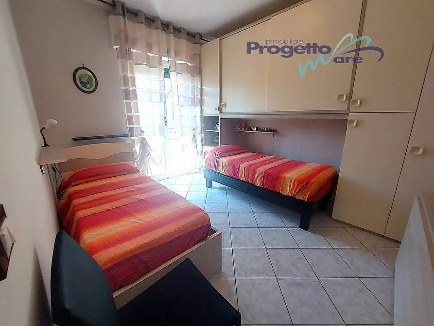 Immagine 5 di Appartamento in vendita  a Pietra Ligure