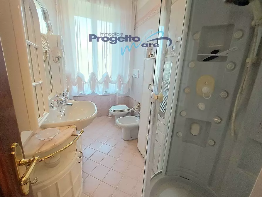 Immagine 4 di Appartamento in vendita  a Pietra Ligure