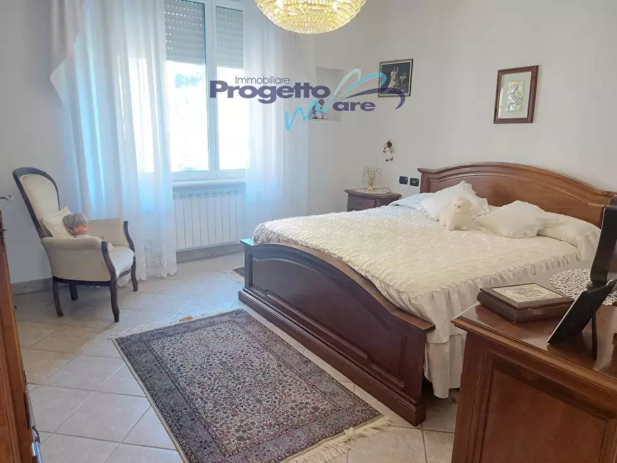 Immagine 18 di Appartamento in vendita  a Pietra Ligure
