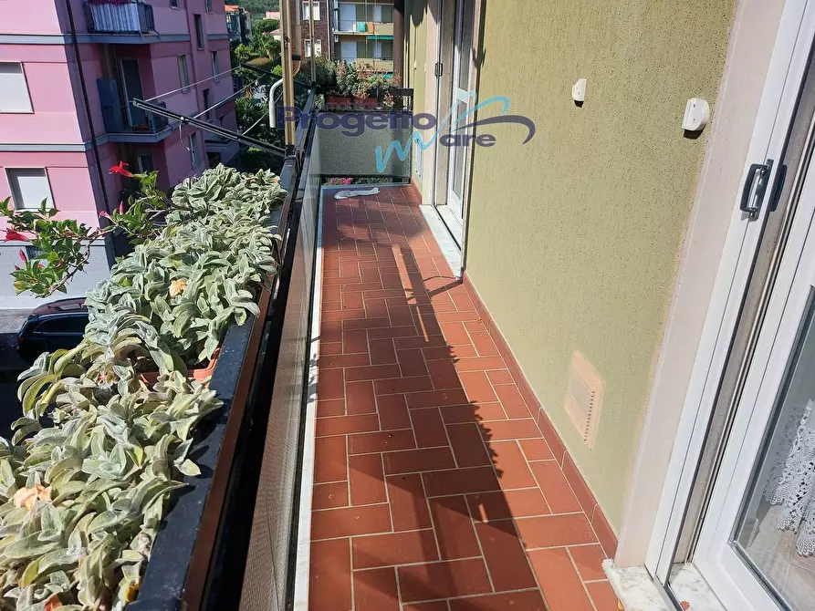 Immagine 5 di Appartamento in vendita  a Pietra Ligure