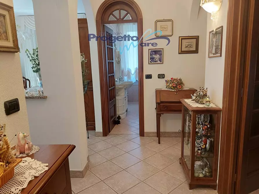 Immagine 23 di Appartamento in vendita  a Pietra Ligure