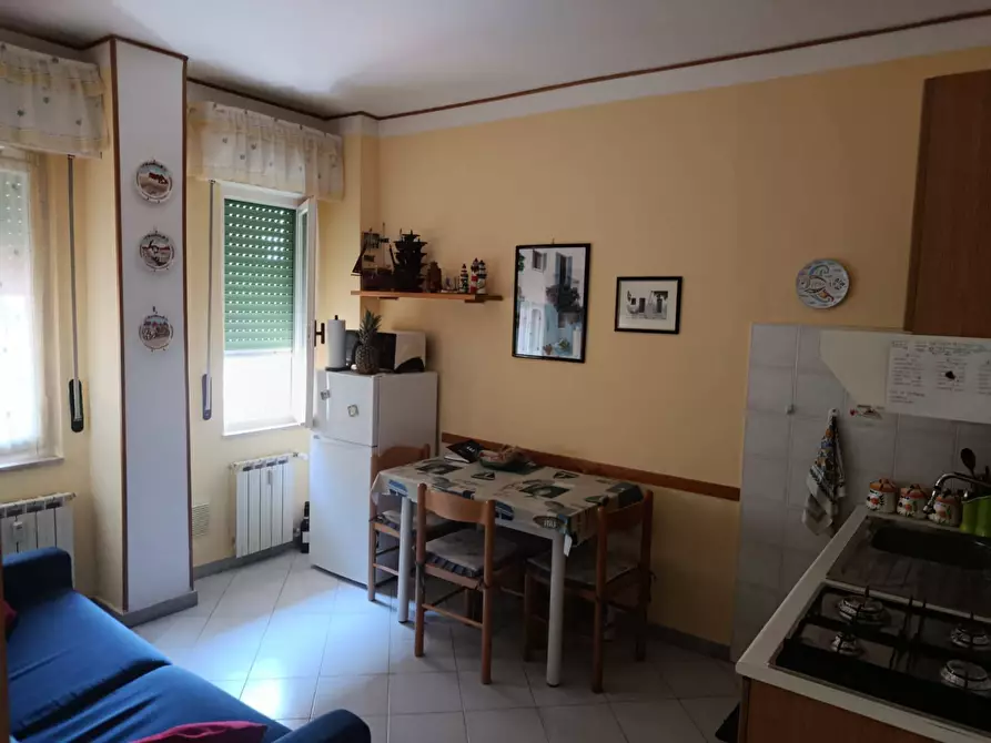 Immagine 9 di Appartamento in vendita  a Pietra Ligure