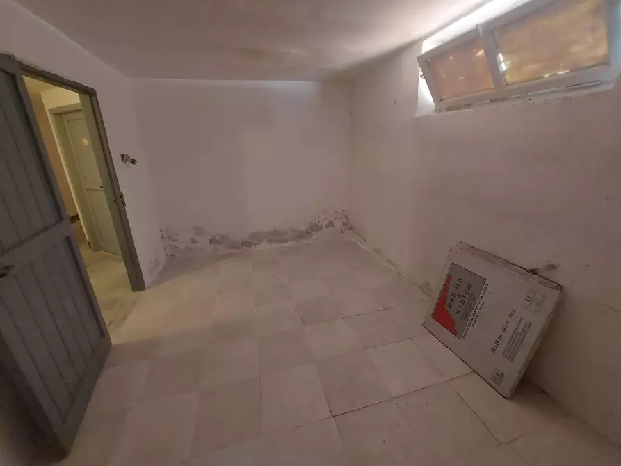 Immagine 6 di Appartamento in vendita  a Pietra Ligure