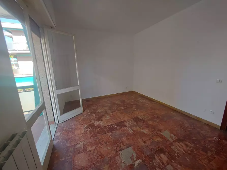 Immagine 8 di Appartamento in vendita  a Pietra Ligure