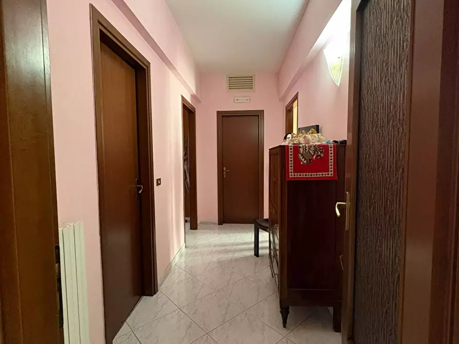 Immagine 8 di Appartamento in vendita  in Via Saviano a Nola