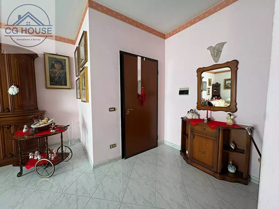 Immagine 2 di Appartamento in vendita  in Via Saviano a Nola