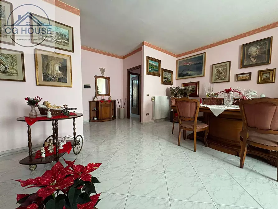 Immagine 4 di Appartamento in vendita  in Via Saviano a Nola