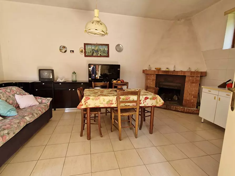 Immagine 5 di Casa semindipendente in vendita  in Via Principe Lancellotti 36 a Aiello Del Sabato