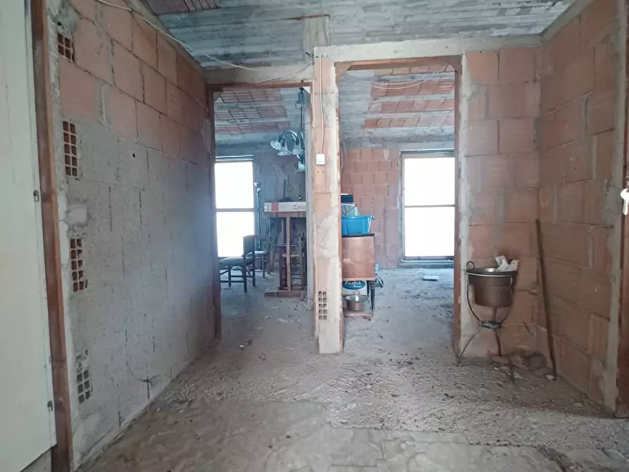 Immagine 28 di Villa in vendita  in Via Roma 41 a Aiello Del Sabato