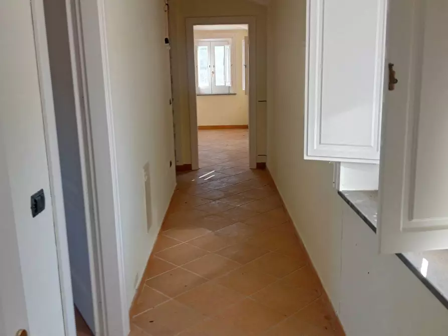 Immagine 9 di Villa in vendita  in Via Provinciale per Pignano a Lauro