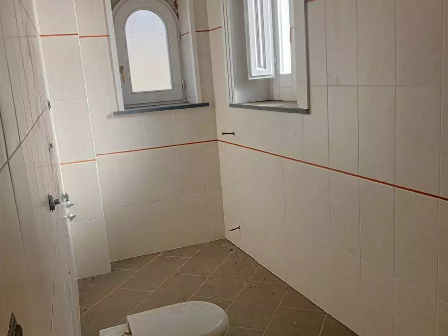 Immagine 11 di Villa in vendita  in Via Provinciale per Pignano a Lauro