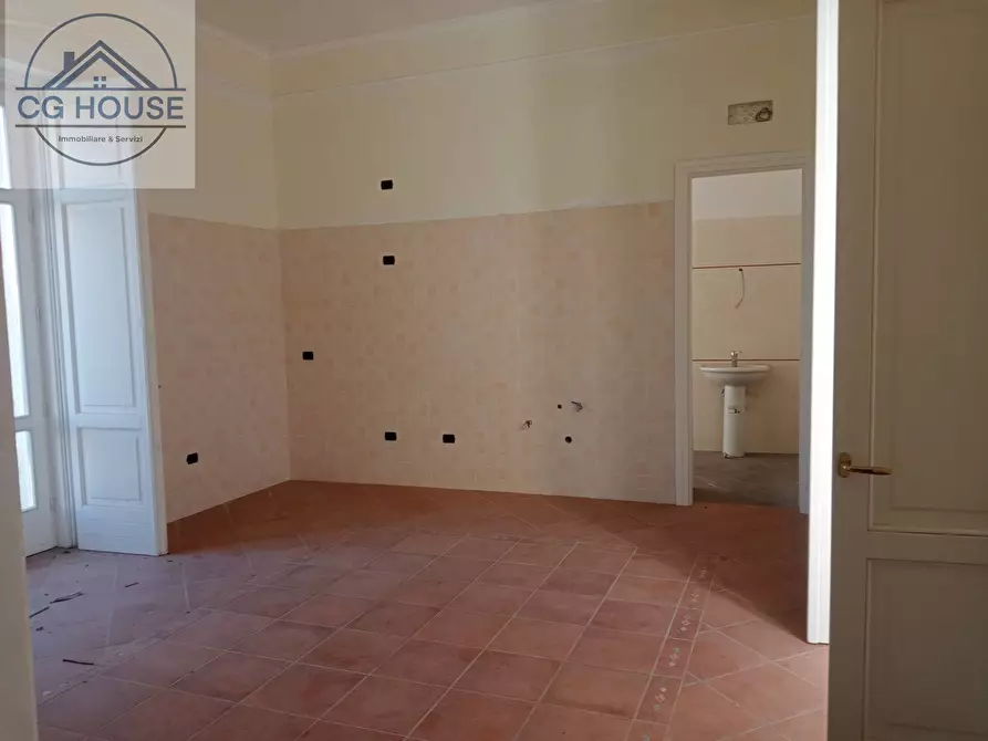 Immagine 14 di Villa in vendita  in Via Provinciale per Pignano a Lauro