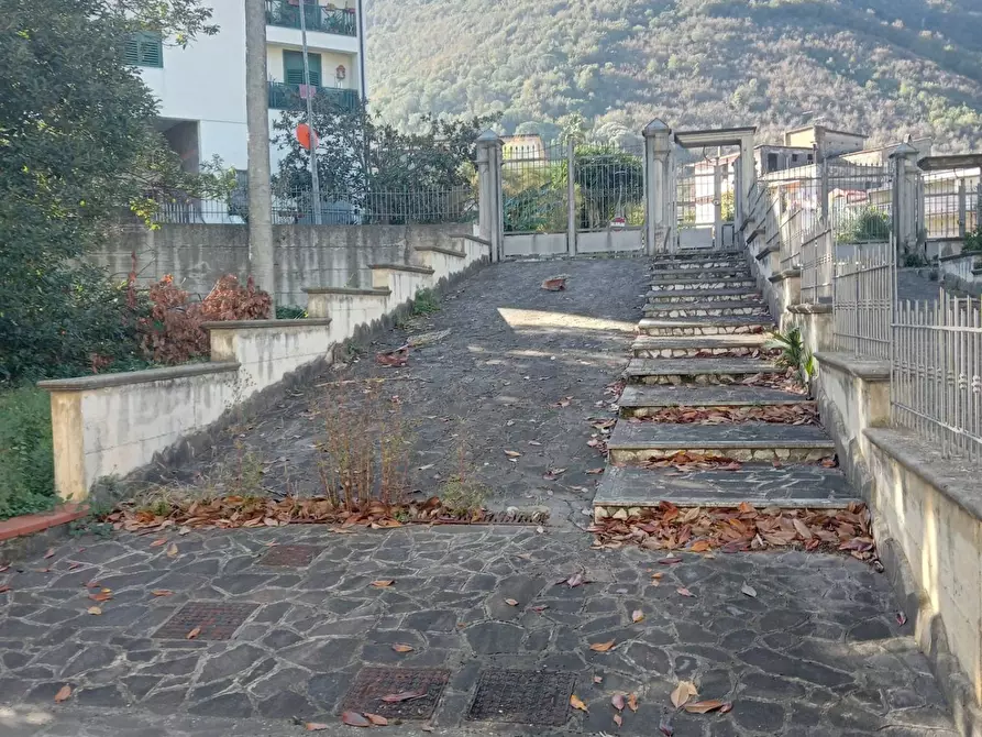 Immagine 15 di Villa in vendita  in Via Provinciale per Pignano a Lauro