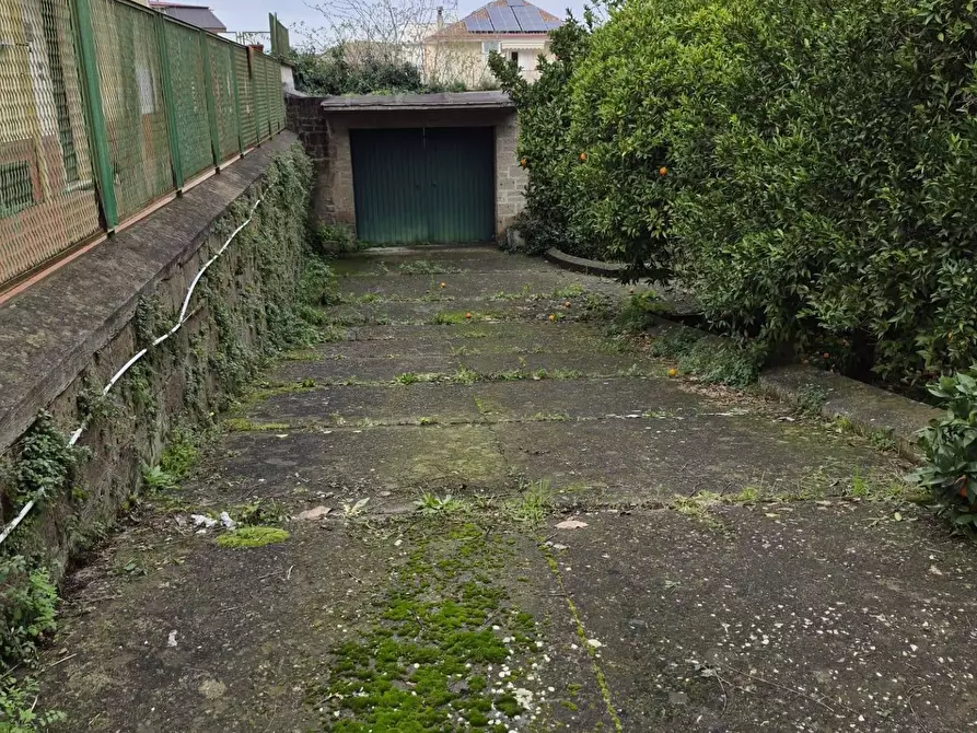 Immagine 14 di Casa semindipendente in vendita  in Via Roma a Greci