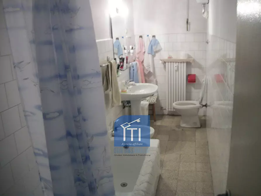 Immagine 6 di Casa semindipendente in affitto  in Via Dei Georgofili a Roma