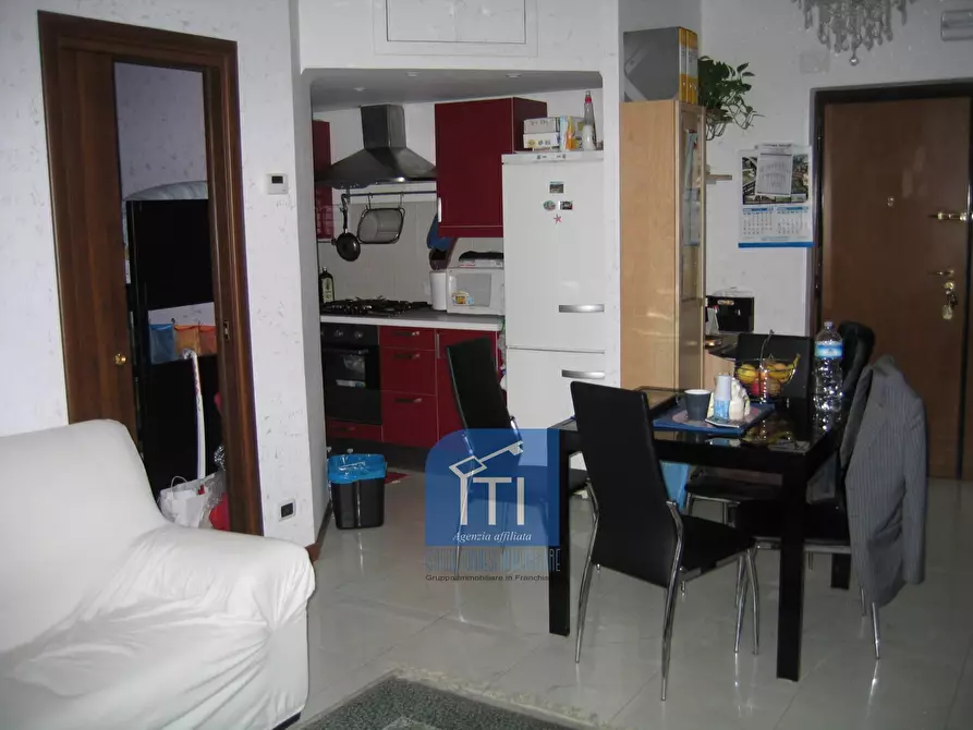 Immagine 20 di Appartamento in vendita  in via della moletta a Roma