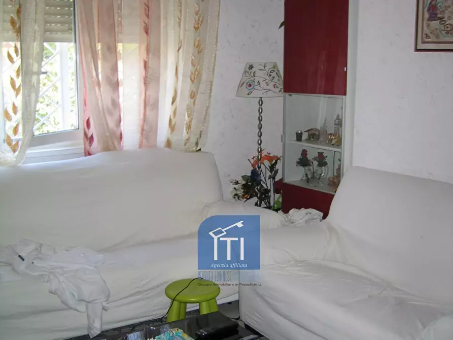 Immagine 23 di Appartamento in vendita  in via della moletta a Roma