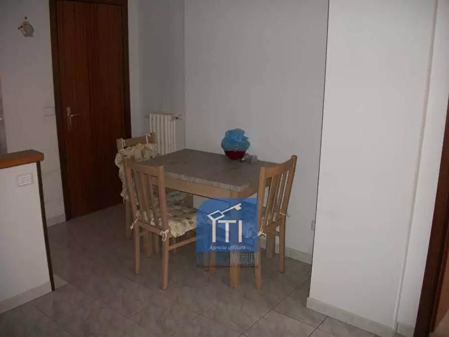 Immagine 4 di Casa semindipendente in affitto  in Viale Del Caravaggio a Roma