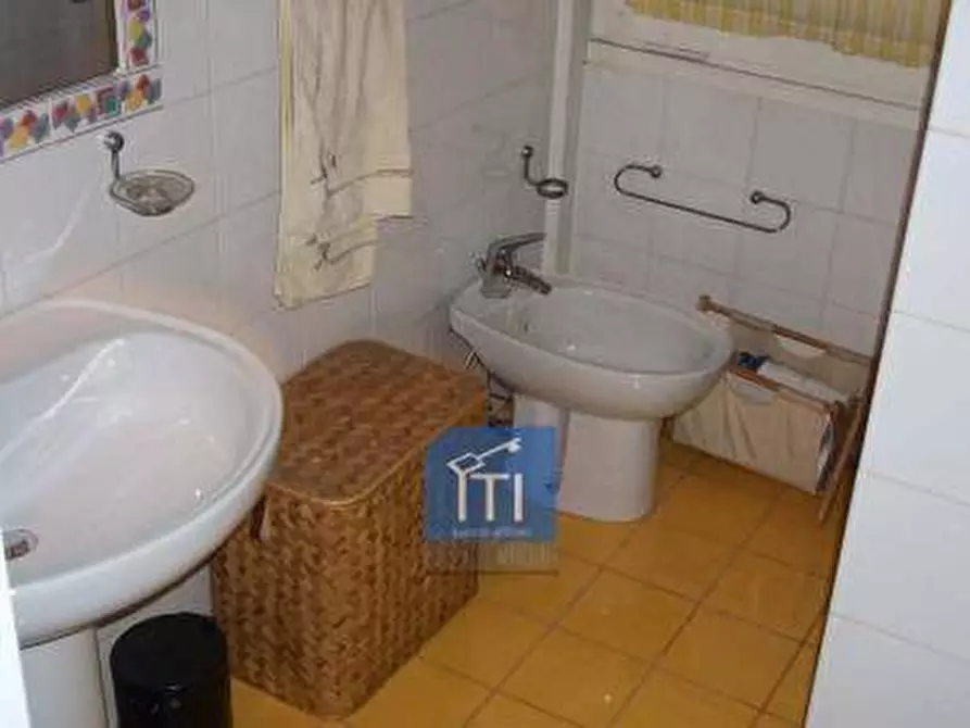 Immagine 5 di Appartamento in vendita  in via carlo citerni a Roma